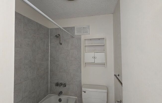Beautiful Beachfront 1 Bedroom Condo For Rent at the Makaha Beach Cabanas.