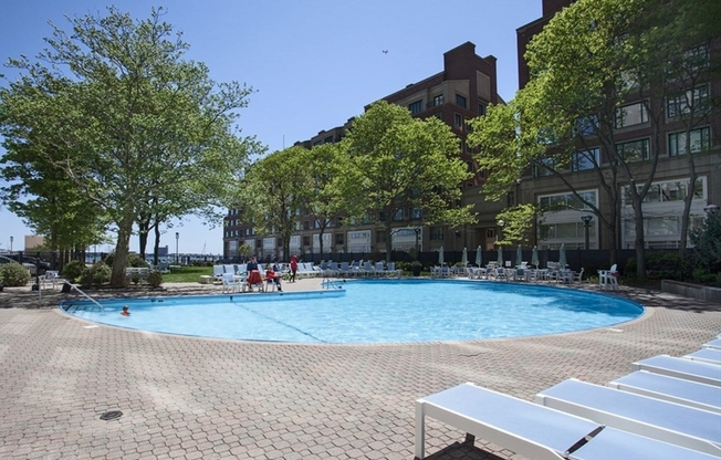 1 bed, 1 bath, 750 sqft, $3,400, Unit 10A