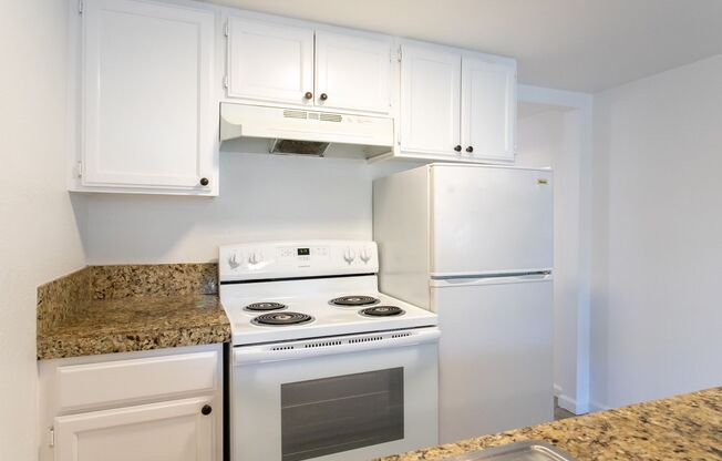 1 bed, 1 bath, 500 sqft, $1,550, Unit B