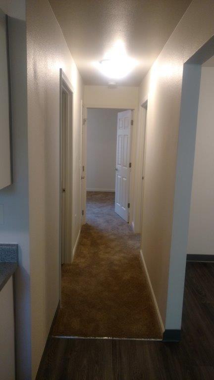 2 beds, 1 bath, $1,600, Unit 121