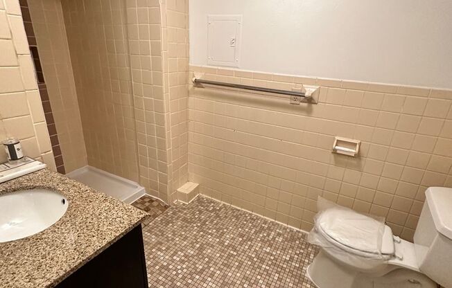 Studio, 1 bath, $1,150, Unit 3