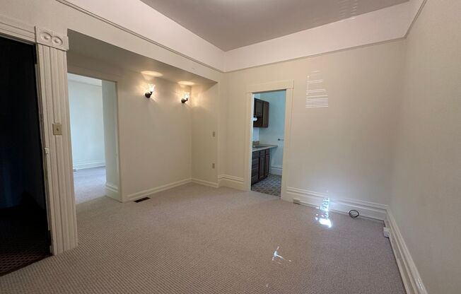 Outside Leasing - 1614 Fell Street