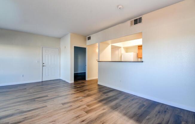 2 beds, 2 baths, 1,046 sqft, $1,550, Unit UNIT 1030