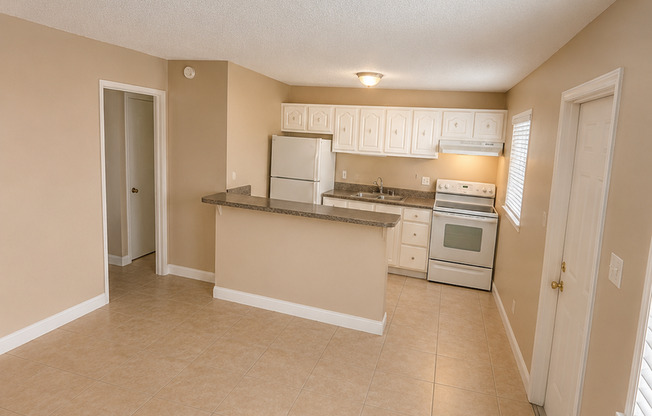 1 bed, 1 bath, 575 sqft, $1,350, Unit 1102#L2