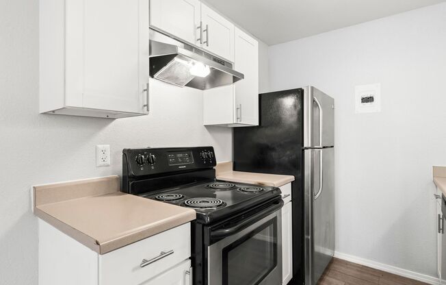 1 bed, 1 bath, 615 sqft, $900, Unit 110