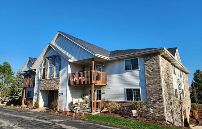 652 Westfield Way