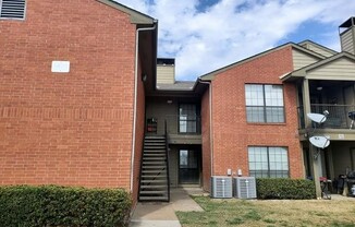5905 Lake Hubbard Parkway