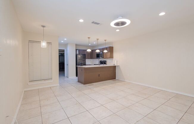 1 bed, 1 bath, $995