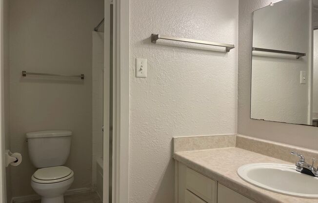 2 beds, 1 bath, 992 sqft, $1,414, Unit ABB-1-218