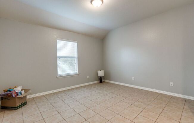 612 EXCALIBUR DR