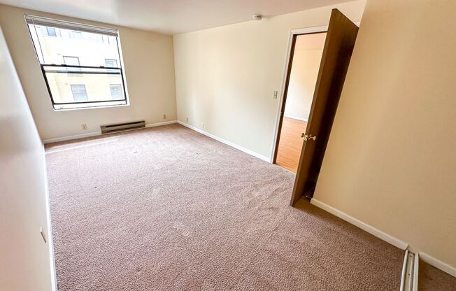1 bed, 1 bath, 514 sqft, $1,595, Unit 403