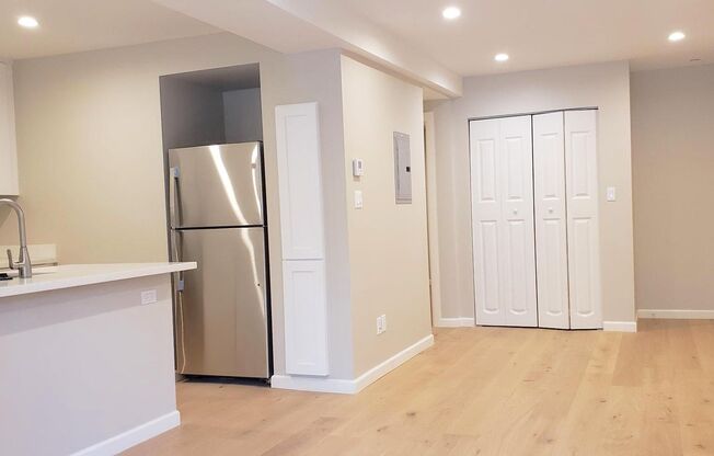 1 bed, 1 bath, $2,595, Unit 139