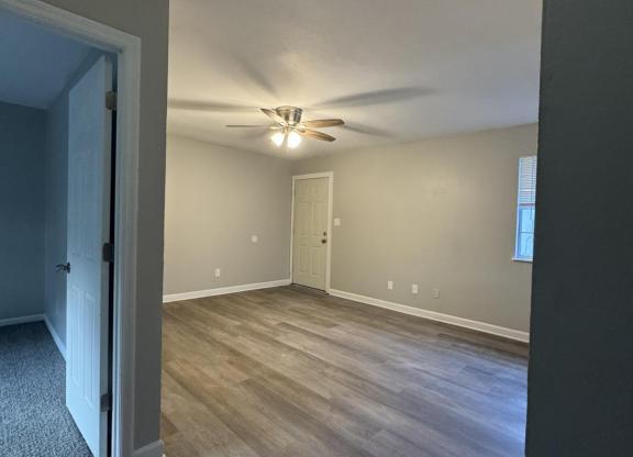 2115 Pasco Street Apt B