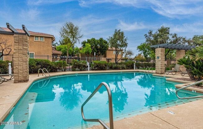 3 beds, 3 baths, 1,641 sqft, $2,150, Unit 1013