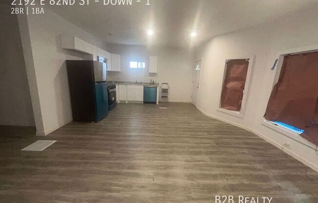 2192 E 82 ST