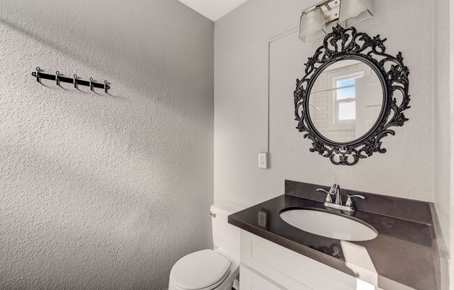 1 bed, 1 bath, 602 sqft, $1,874, Unit 301
