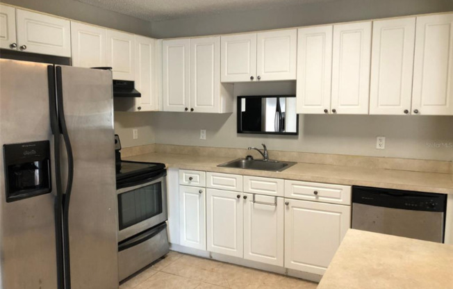 448 Banyon Tree Cir 200