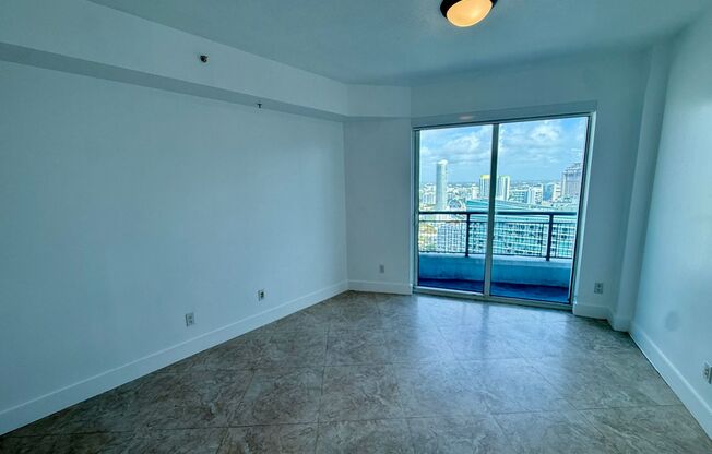 3 beds, 3 baths, $5,495