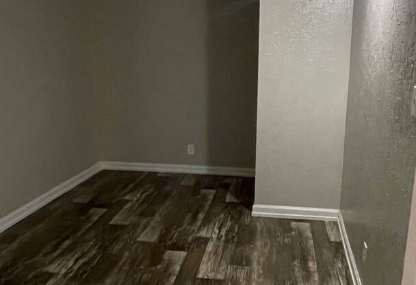 1 bed, 1 bath, 500 sqft, $778, Unit 05E