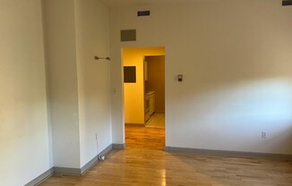 1 bed, 1 bath, 702 sqft, $2,250, Unit 306