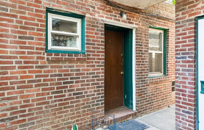 1 bed, 1 bath, 550 sqft, $1,090, Unit A5