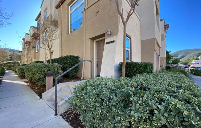3 Bedroom Townhome in gated Corte Bella community!!