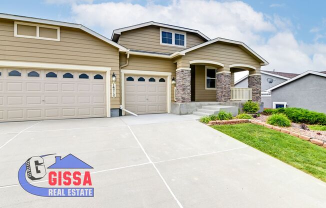 Beautiful ranch style home available to move in now!
