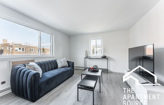 2 beds, 1.5 baths, $2,265, Unit 3C