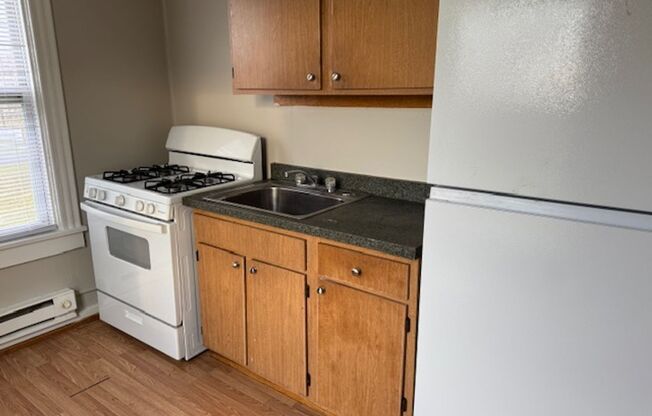 2 beds, 1 bath, $900, Unit 110-2 Andes