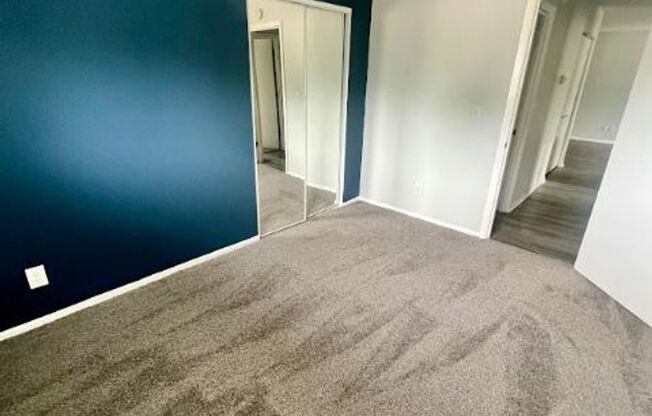 2 beds, 1 bath, 750 sqft, $1,375, Unit 1650-1