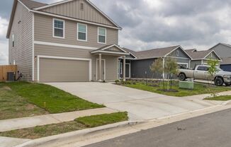 4 beds, 2.5 baths, $1,700
