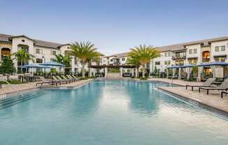 Luxury Apartments in Kendall, FL