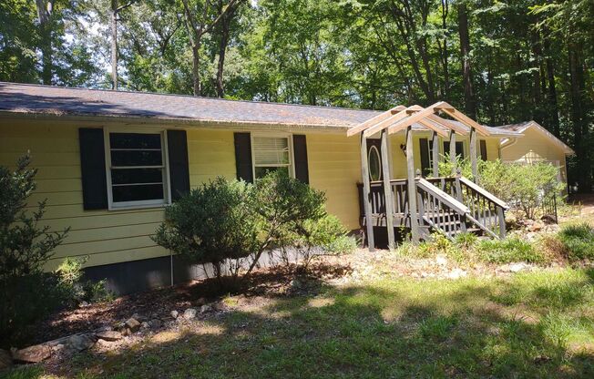 Lovely Home with Great Nature View!