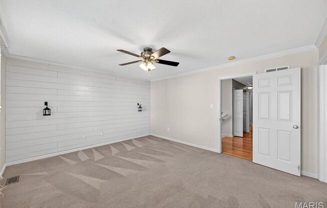 4 beds, 3.5 baths, 2,580 sqft, $3,100, Unit Simeon Bunker Street - 3275