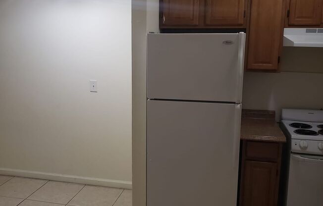 Studio, 1 bath, 403 sqft, $1,300, Unit 978 #20