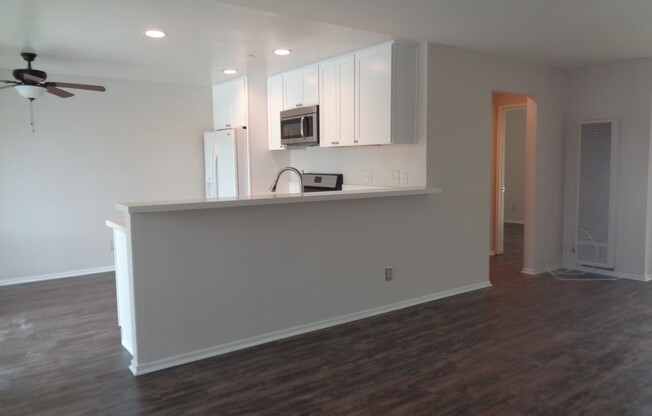 1 bed, 1 bath, $2,200, Unit #C