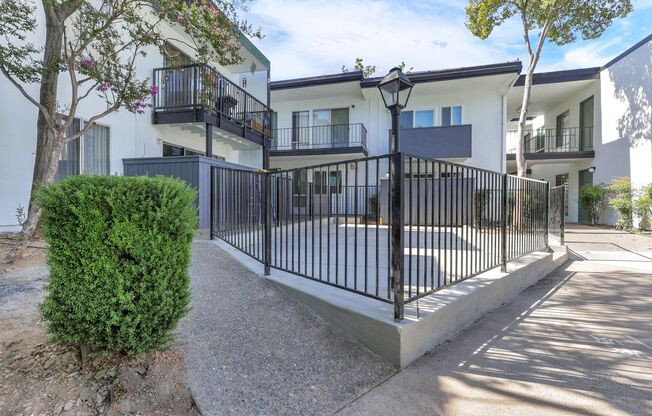 1 bed, 1 bath, 660 sqft, $1,495, Unit 123