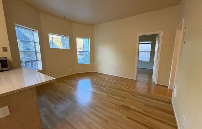 Everett Street Apartments