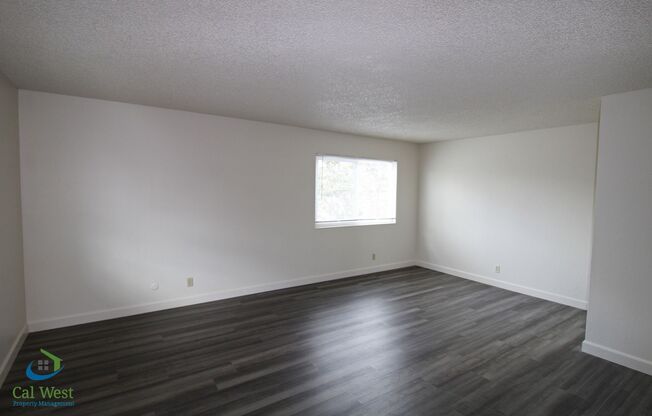 $2395 - Remodeled 2 Bed/1 Bath Apartment in Japan town/Free Cable