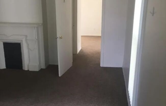 1 bed, 1 bath, 600 sqft, $775, Unit Unit 1