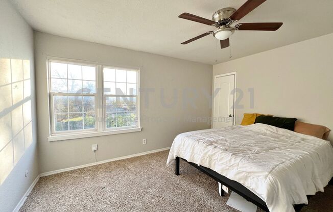 2 beds, 1.5 baths, $1,495