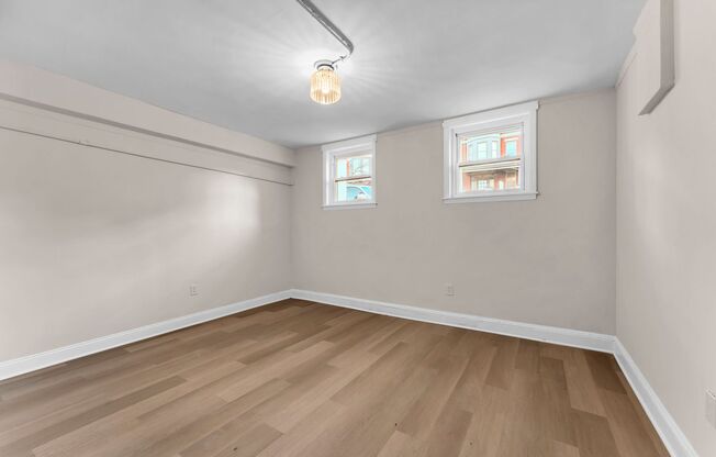 2 beds, 1 bath, 4 sqft, $2,050, Unit A1