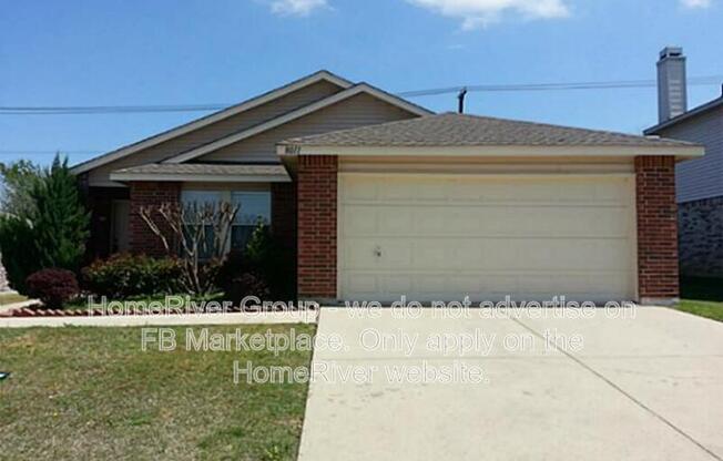 8011 MOSSTREE DR