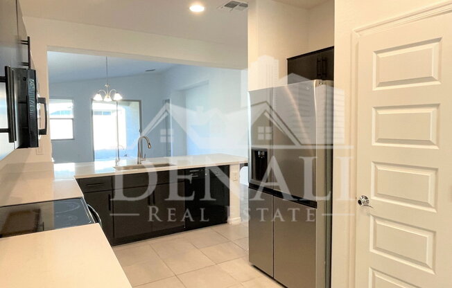 4 beds, 2 baths, 1,758 sqft, $1,995
