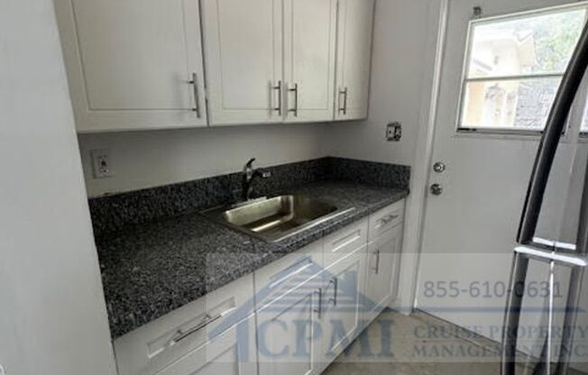 1 bed, 1 bath, 600 sqft, $1,750, Unit 1