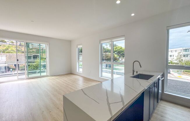 2 beds, 2 baths, 872 sqft, $3,995, Unit 229