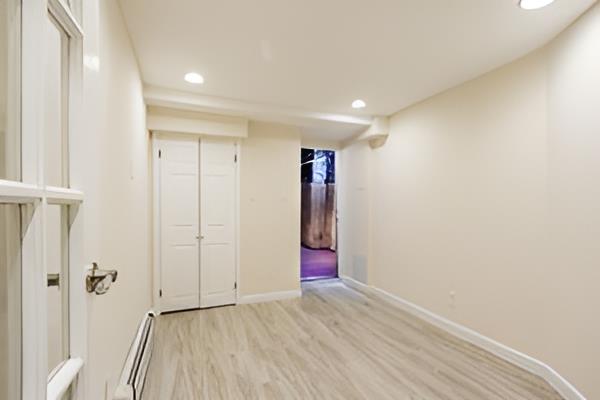 338 W 17 ST