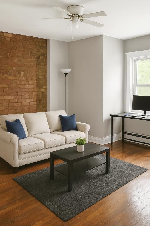 231 W MCMILLAN