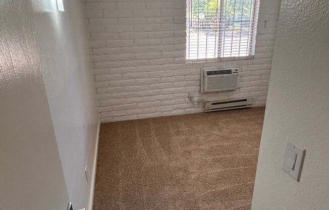 2 beds, 1 bath, 615 sqft, $1,250, Unit 104B
