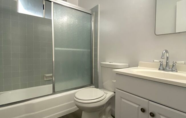 1 bed, 1 bath, 600 sqft, $1,795, Unit G